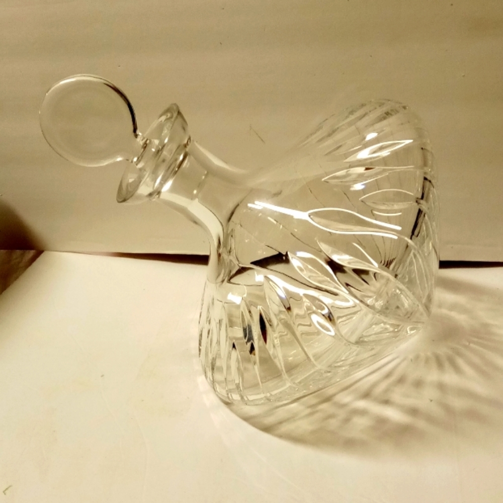 Astral Crystal Decanter Peerage Spin Top Wine, Spirit, Barware or Candy